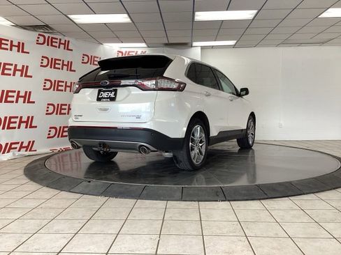 Used 2018 Ford Edge Titanium w/ Equipment Group 302A AWD/4WD image 7