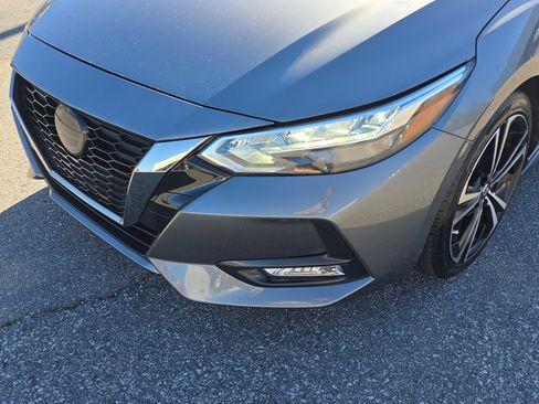 Used 2022 Nissan Sentra SR image 9