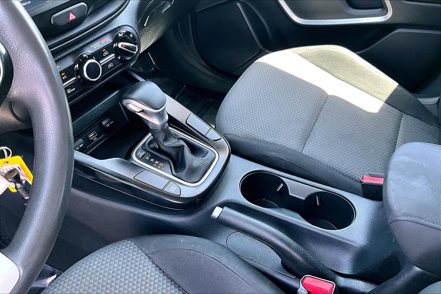 Used 2021 Kia Soul LX FWD image 13