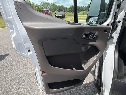 Used 2024 Ford Transit 350 XLT RWD image 10