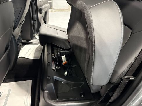 New 2026 Chevrolet Colorado LT w/ LT Convenience Package AWD/4WD image 39