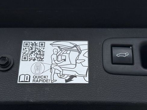 Certified 2024 Toyota Highlander XSE image 42