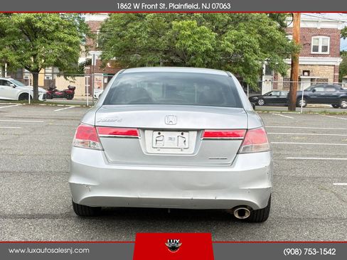 Used 2012 Honda Accord EX-L image 6