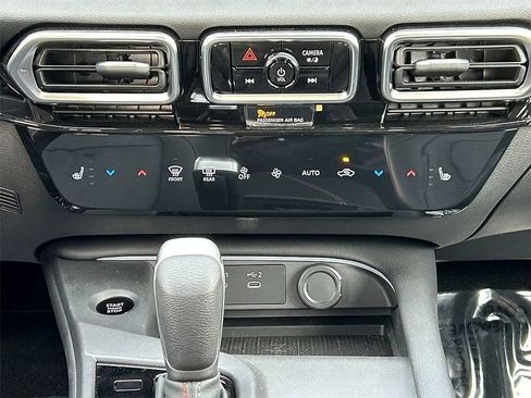 New 2026 Nissan Sentra SR w/ SR Premium Package FWD image 15