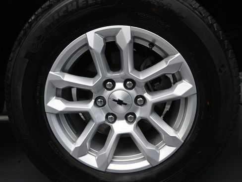 Used 2023 Chevrolet Silverado 1500 RST RWD image 10