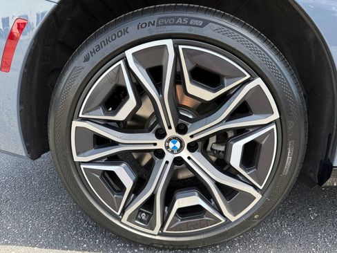 Used 2026 BMW iX xDrive60 AWD/4WD image 17