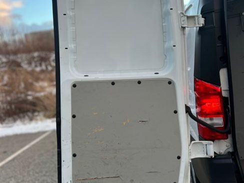 Used 2020 Mercedes-Benz Metris w/ Safety Package image 37