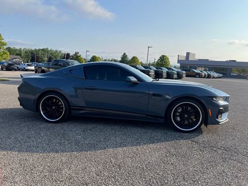 Used 2024 Ford Mustang GT RWD image 7