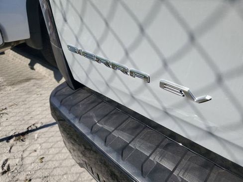 New 2026 GMC Sierra EV Elevation image 9