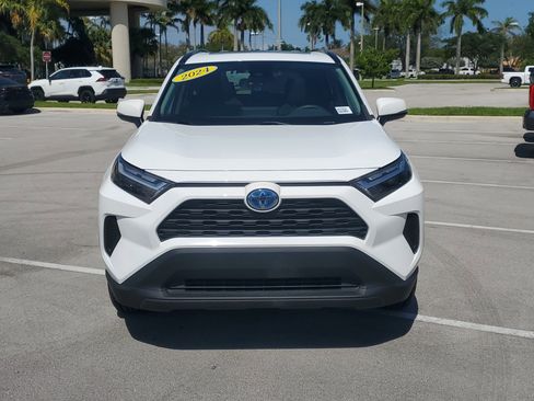 Certified 2024 Toyota RAV4 XLE w/ Convenience Package AWD/4WD image 8