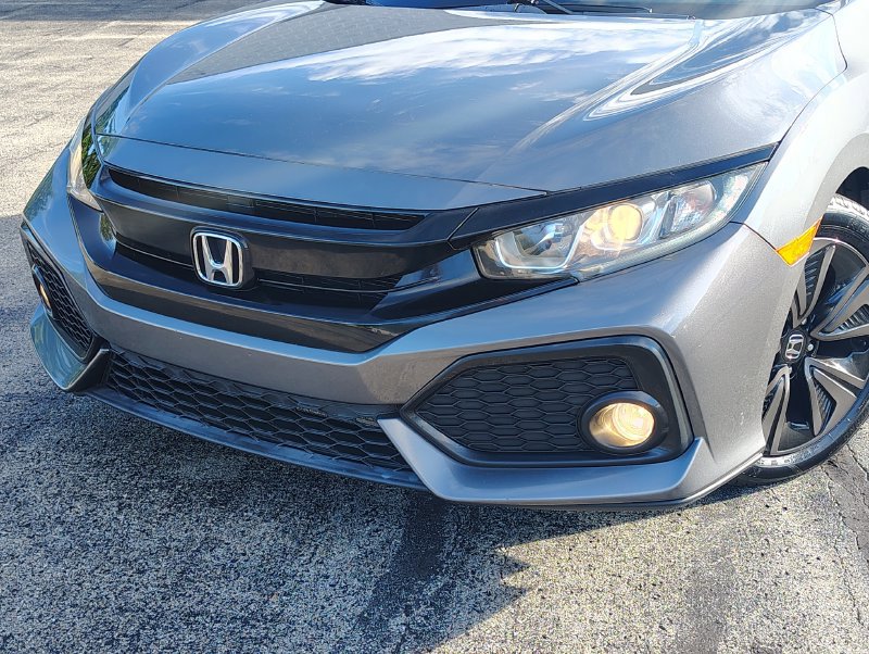 Used 2018 Honda Civic EX image 2