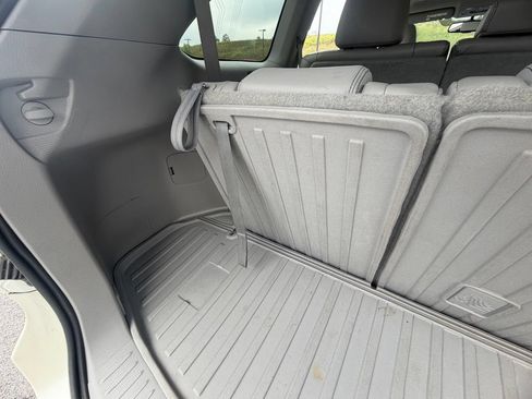 Used 2016 Toyota Highlander XLE AWD/4WD image 41