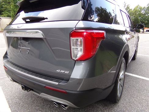 Used 2021 Ford Explorer Platinum w/ Equipment Group 601A AWD/4WD image 7