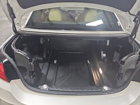 Used 2017 BMW 430i Convertible image 12