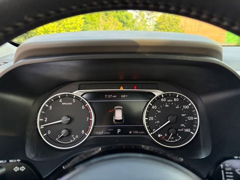 Certified 2023 Nissan Rogue SV w/ SV Premium B Package AWD/4WD image 18