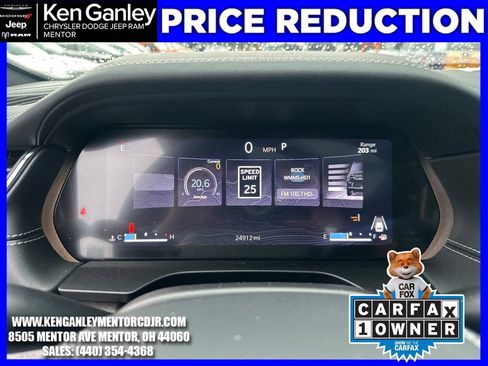 Certified 2024 Jeep Grand Cherokee Overland w/ Trailer Tow Package AWD/4WD image 17
