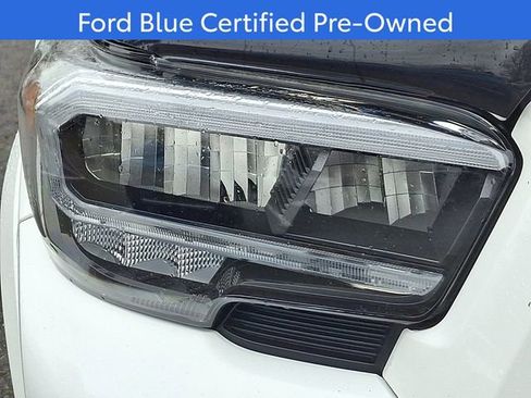 Used 2022 Toyota Tacoma TRD Sport image 10