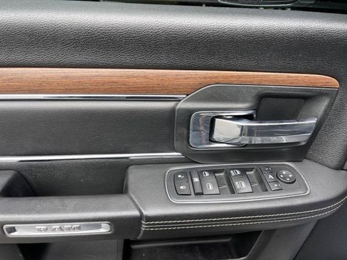 Used 2017 RAM 2500 Laramie w/ Snow Chief Group image 19