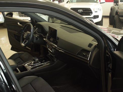 Used 2022 Audi SQ5 Premium Plus w/ Premium Plus Package AWD/4WD image 48