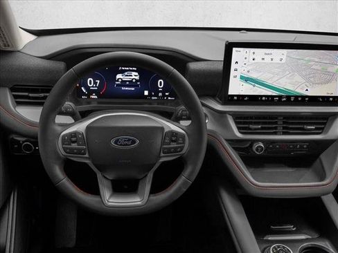 New 2026 Ford Explorer Active RWD image 4
