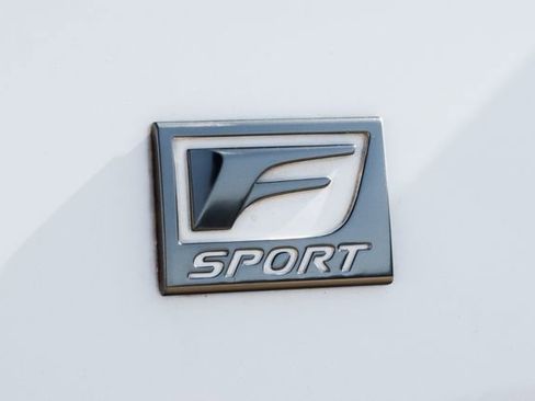 Used 2013 Lexus LS 460 w/ F-Sport Pkg RWD image 39