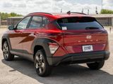 Used 2025 Hyundai Kona SEL image 5