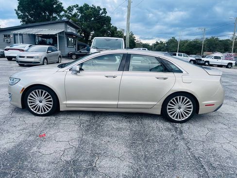 Used 2017 Lincoln MKZ Reserve w/ Luxury Package image 9
