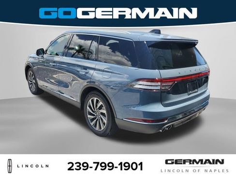New 2026 Lincoln Aviator 2WD image 9