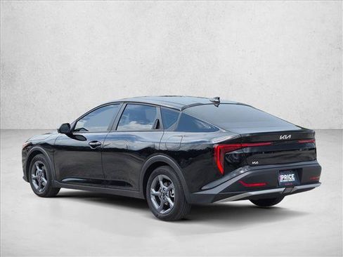 Used 2025 Kia K4 FWD image 7