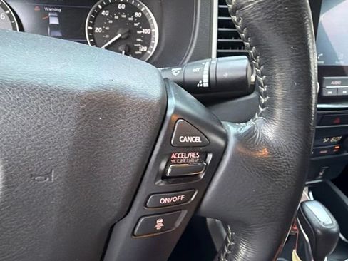 Used 2022 Nissan Frontier SV RWD image 23