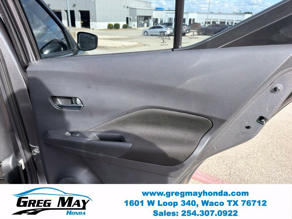 Used 2021 Nissan Kicks SV FWD image 22