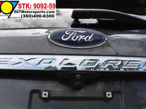 Used 2017 Ford Explorer Limited AWD/4WD image 18