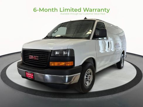 Used 2018 GMC Savana 2500 w/ Driver Convenience Package RWD image 3