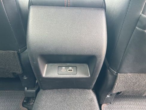 Used 2024 Nissan Altima 2.5 SR FWD image 14