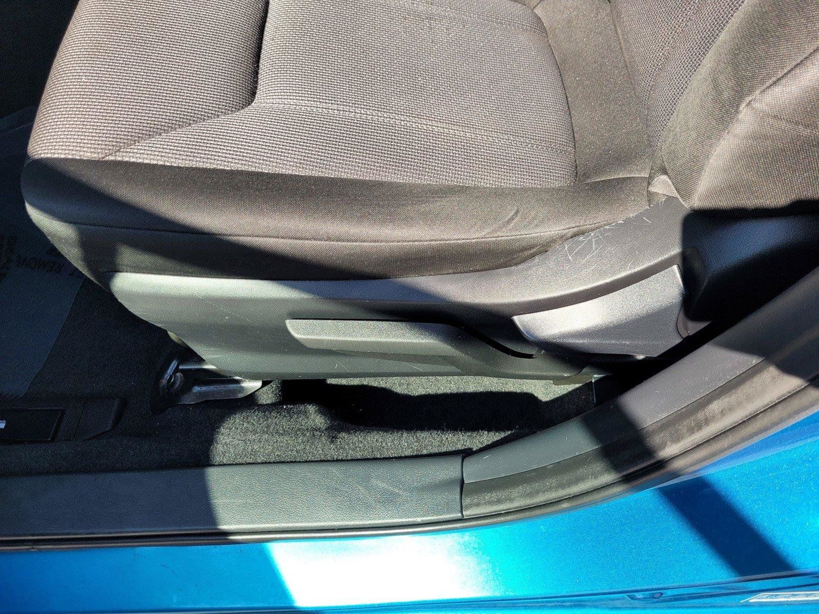 Used 2017 Subaru Impreza 2.0i AWD/4WD image 18