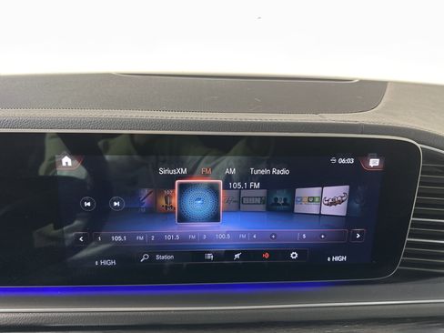 Used 2022 Mercedes-Benz GLS 450 4MATIC image 16