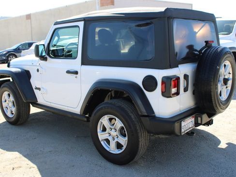 Used 2023 Jeep Wrangler Sport AWD/4WD image 6