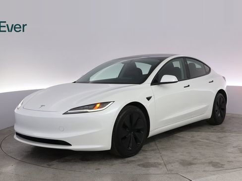 Used 2025 Tesla Model 3 Long Range AWD/4WD image 2