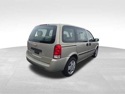 Used 2008 Chevrolet Uplander LS image 5