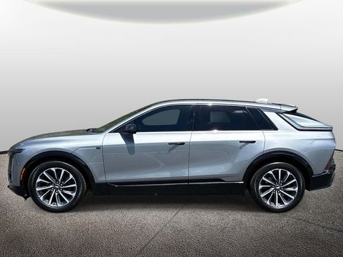 Certified 2024 Cadillac Lyriq Sport AWD/4WD image 3