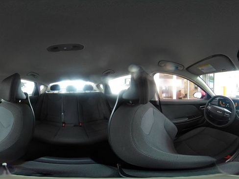 Used 2025 Kia K4 FWD image 43
