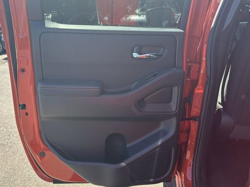 New 2025 Nissan Frontier PRO-4X w/ Pro Convenience Package image 23