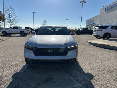 Used 2023 Honda Accord LX image 8