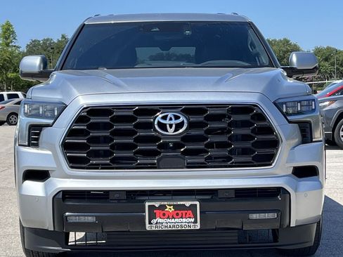 Used 2023 Toyota Sequoia Platinum RWD image 7