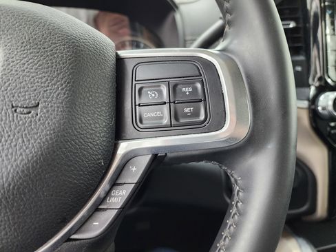 Used 2022 RAM 2500 Laramie image 13