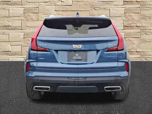 Certified 2024 Cadillac XT4 Premium Luxury w/ Technology Package AWD/4WD image 3