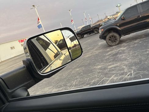 Used 2019 RAM 2500 Limited image 9