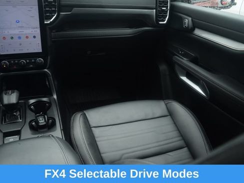 Used 2024 Ford Ranger Lariat w/ FX4 Off-Road Package AWD/4WD image 14