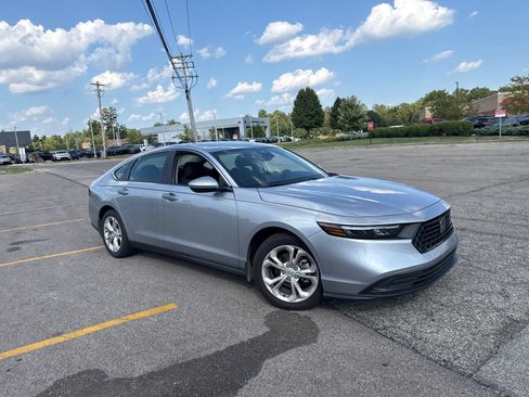 Used 2025 Honda Accord LX image 23