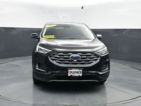 Used 2022 Ford Edge Titanium w/ Equipment Group 301A image 2